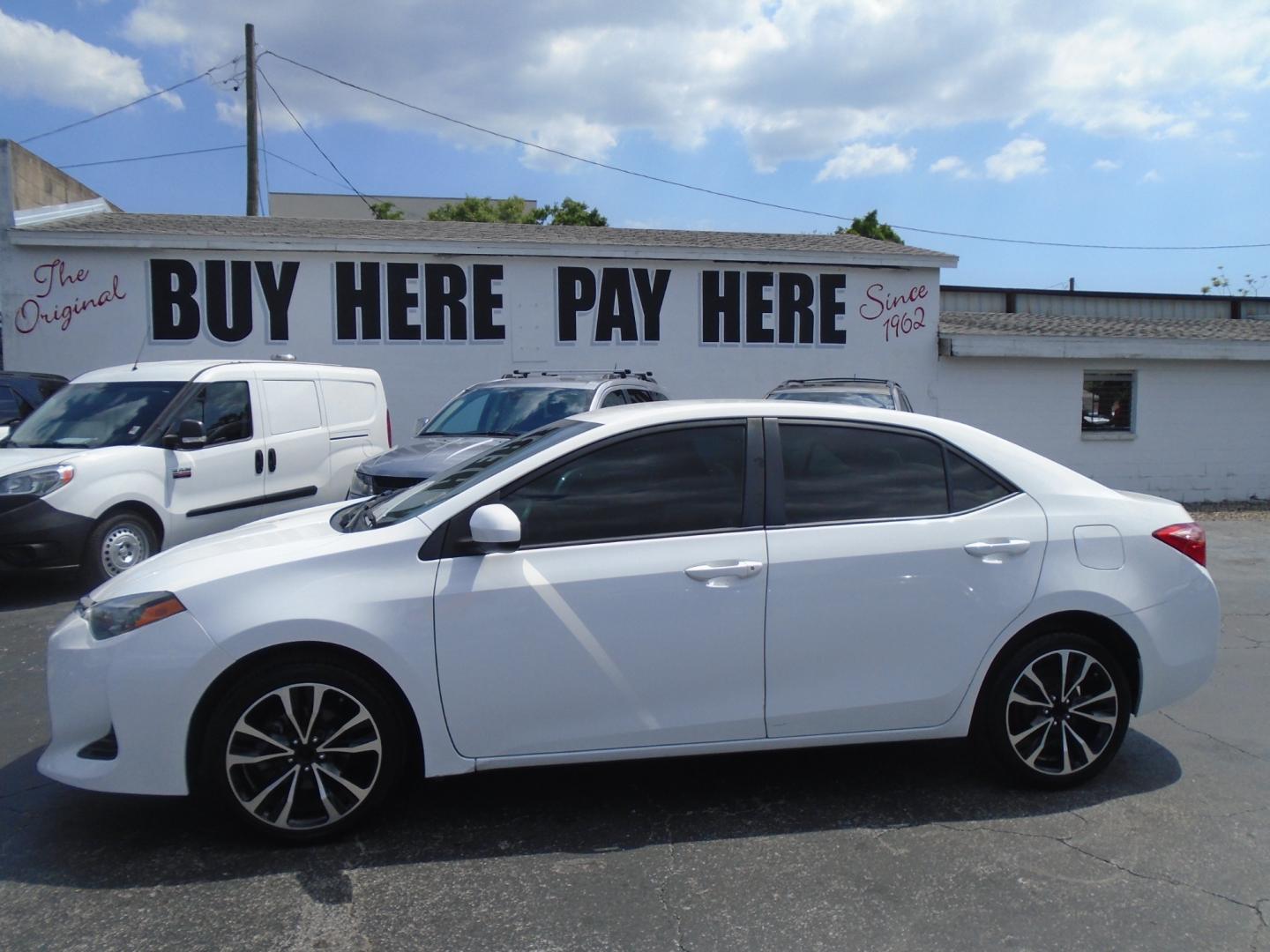 2018 Toyota Corolla (2T1BURHE6JC) , located at 6112 N Florida Avenue, Tampa, FL, 33604, (888) 521-5131, 27.954929, -82.459534 - Photo#0